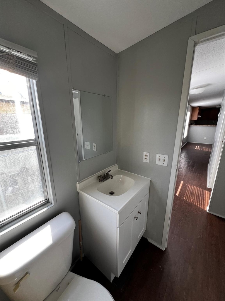 3902 Marzia Avenue - Photo 18