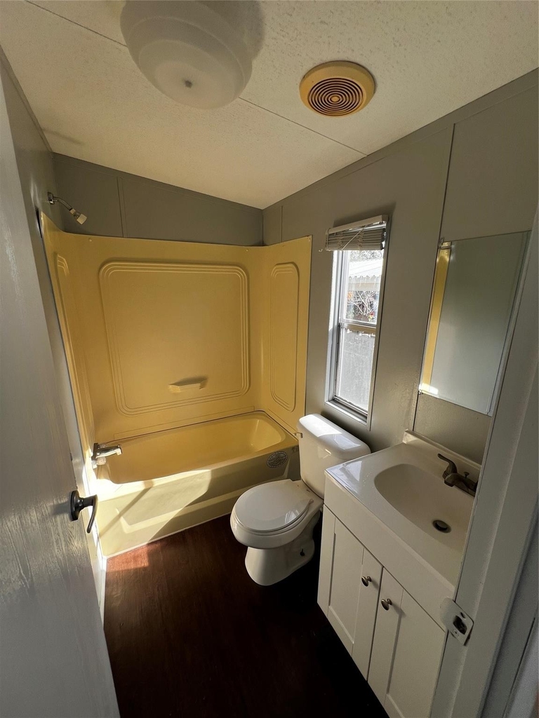3902 Marzia Avenue - Photo 21