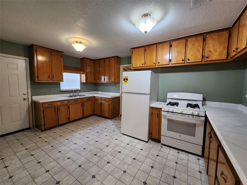 36 18th Avenue N - Photo 6