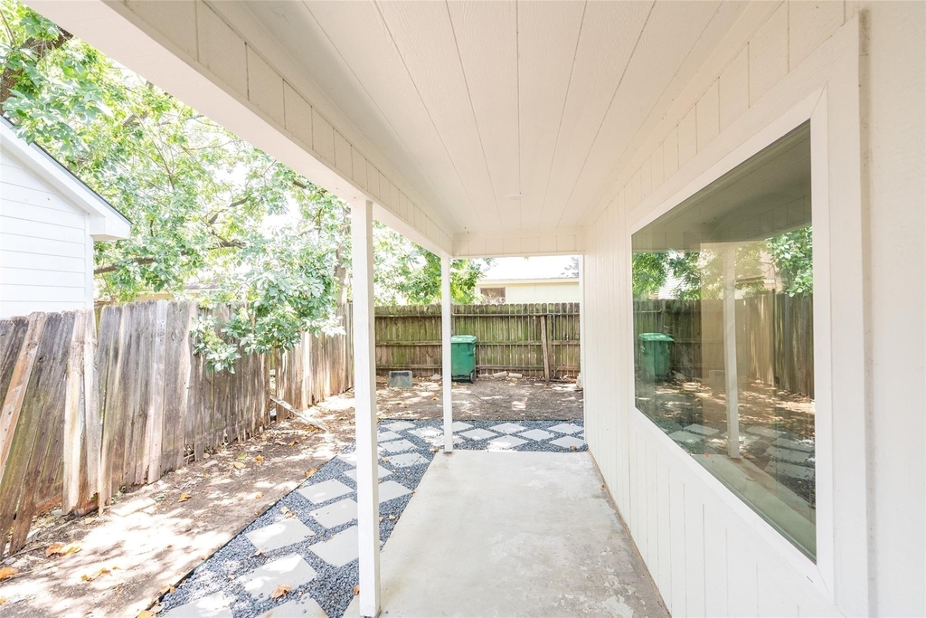 13155 Pebblewalk Circle S - Photo 19