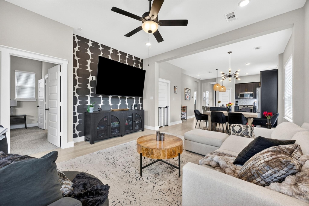 18403 Vivacious Lane - Photo 7