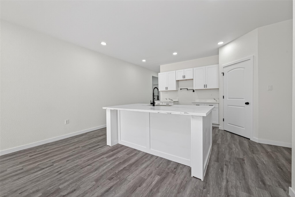 6925 Road 5503 - Photo 3