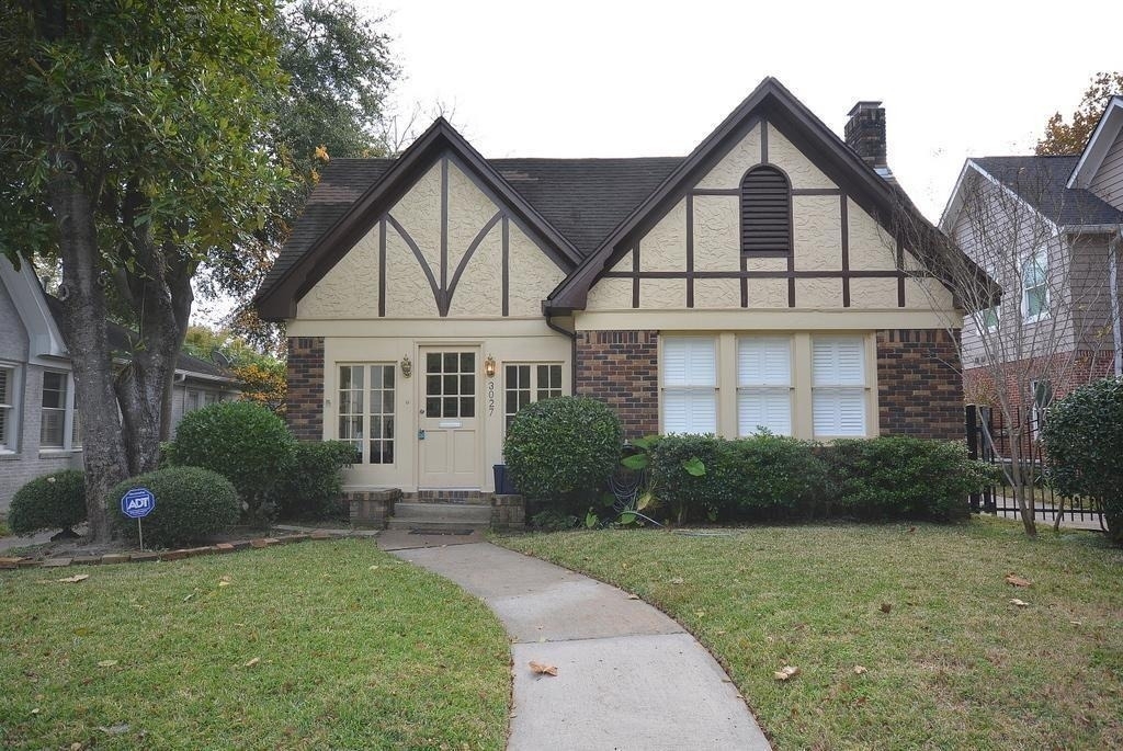 3027 Amherst Street - Photo 1