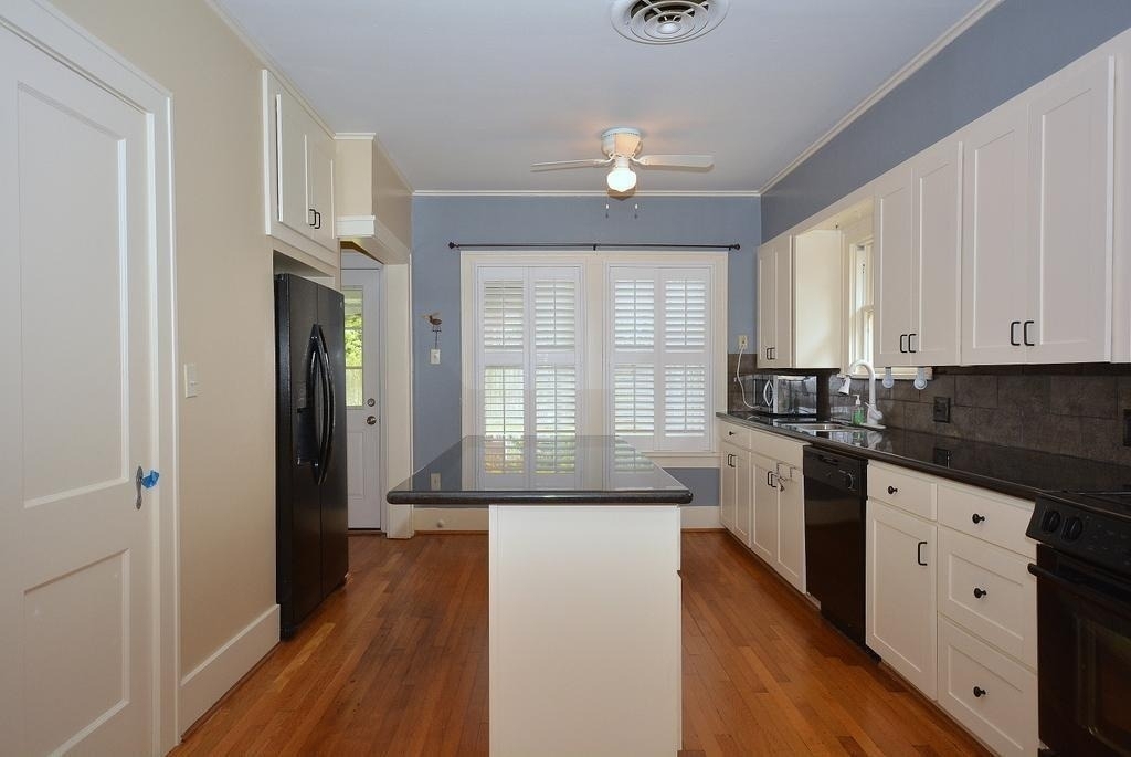 3027 Amherst Street - Photo 6