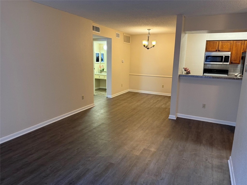 2120 El Paseo Street - Photo 5