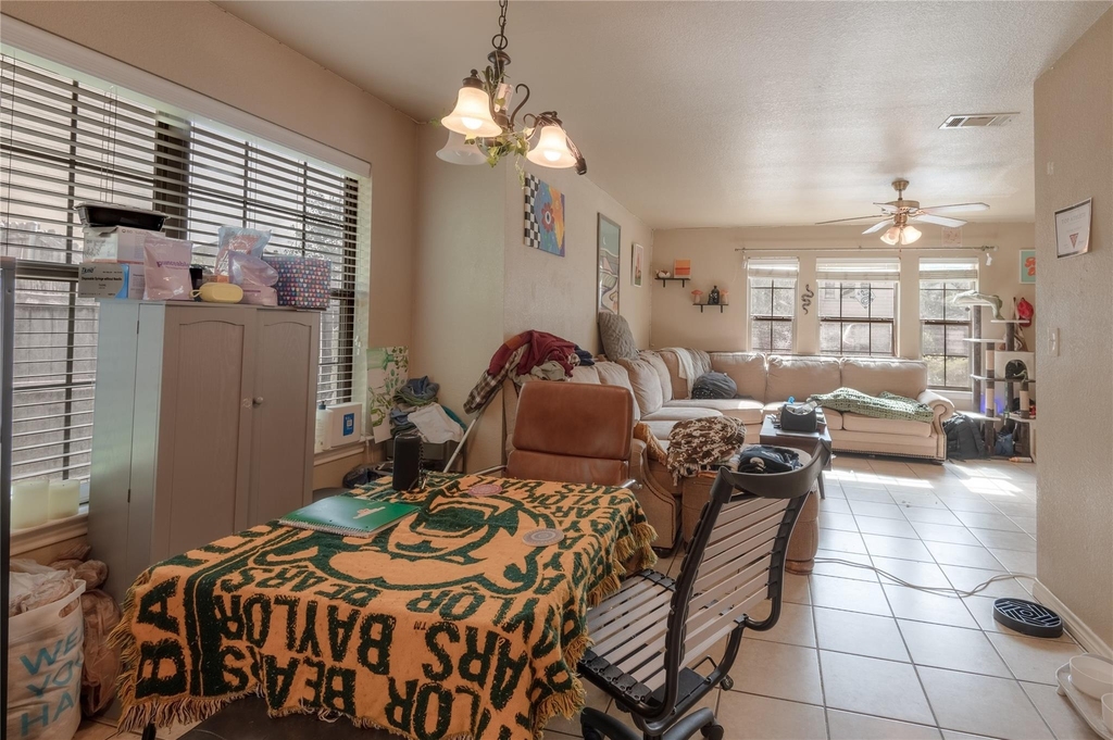 104 Yegua Circle - Photo 7