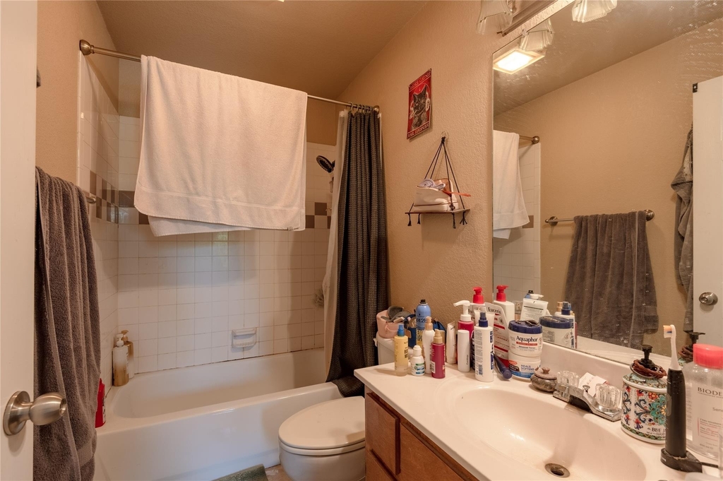 104 Yegua Circle - Photo 17
