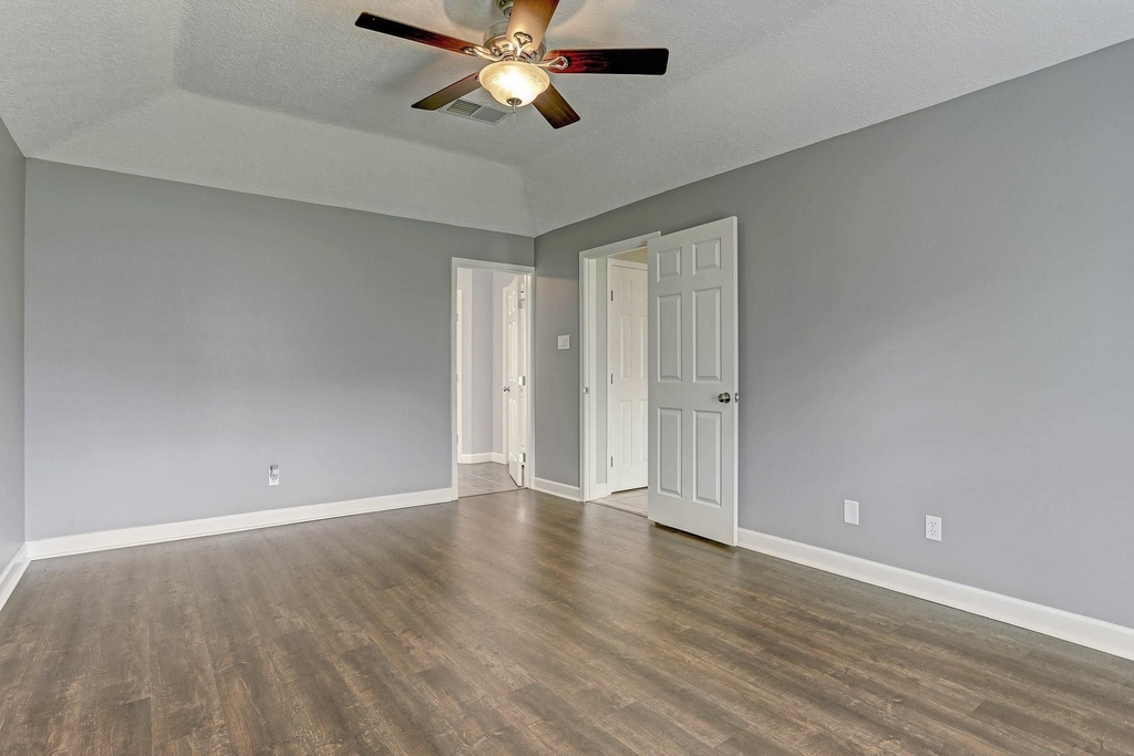 1211 Diablo Drive - Photo 9
