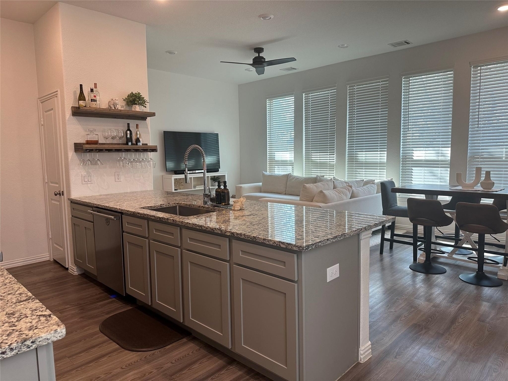 4743 Glen Isle Drive - Photo 6