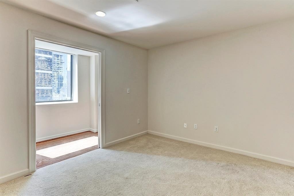 914 Main Street - Photo 7