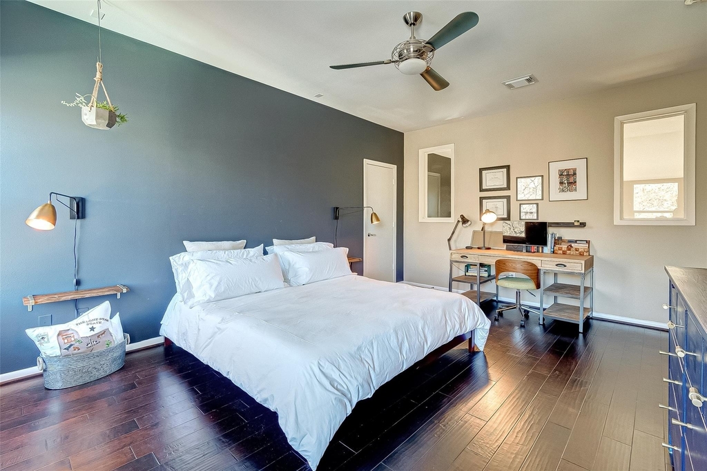 4308 Lillian  Street - Photo 30