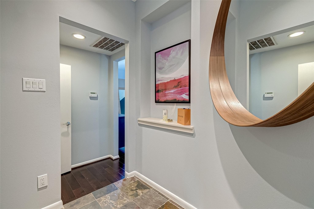 4308 Lillian  Street - Photo 37