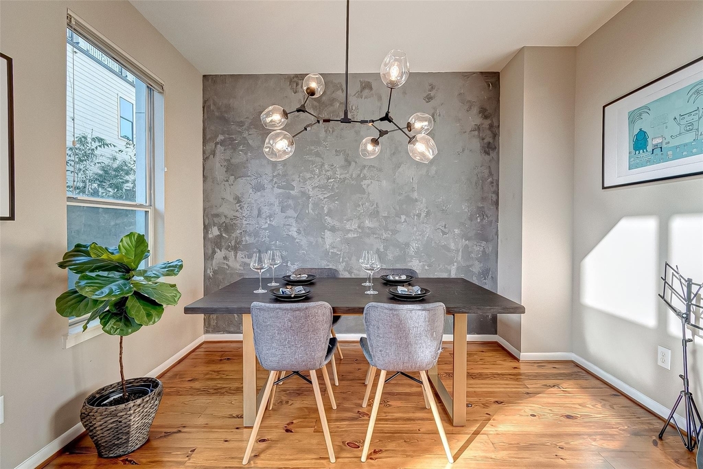 4308 Lillian  Street - Photo 19