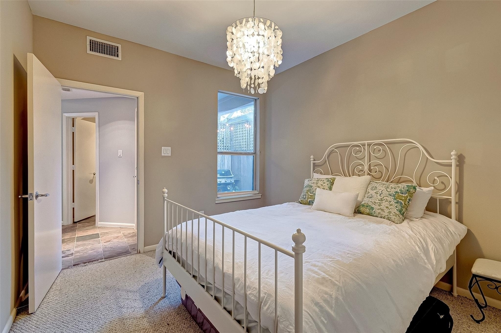 4308 Lillian  Street - Photo 35