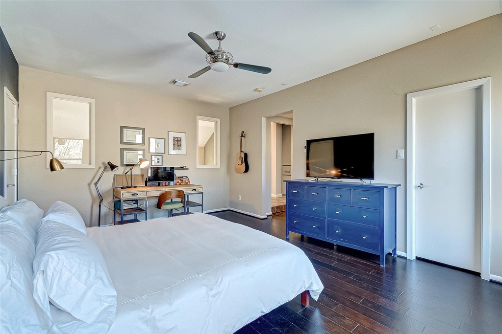 4308 Lillian  Street - Photo 26