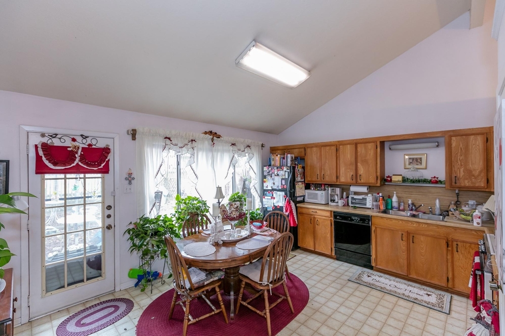 2904 Old Houston Road - Photo 10
