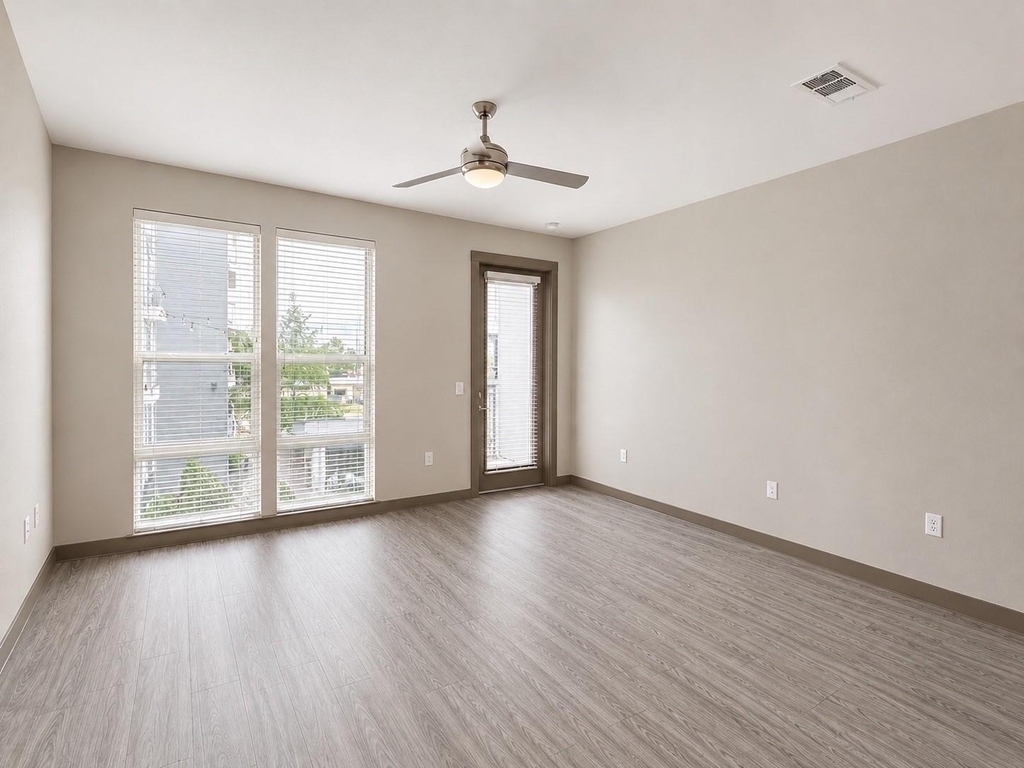 1111 N Durham Drive - Photo 0