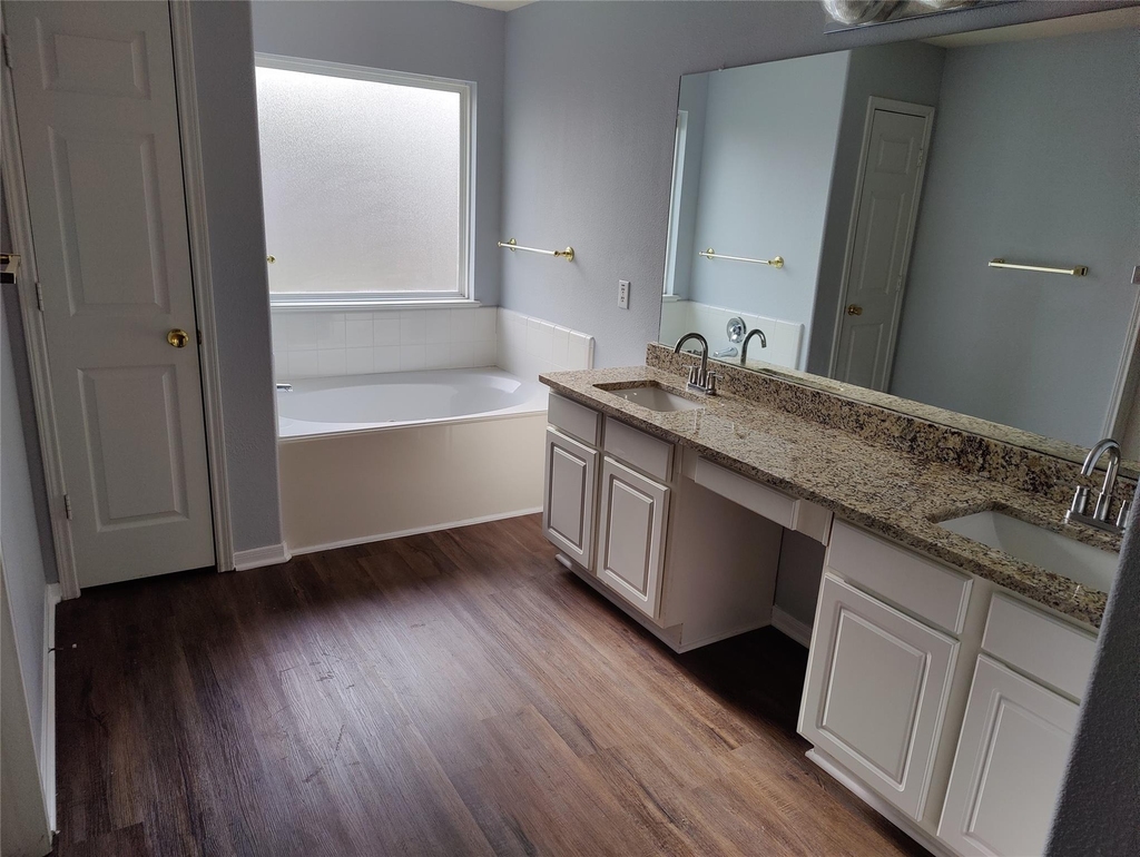 14123 Curry Creek Lane - Photo 15