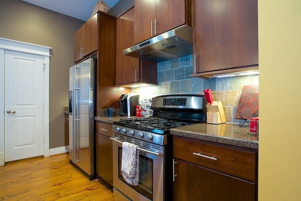 2322 Beall Street - Photo 3
