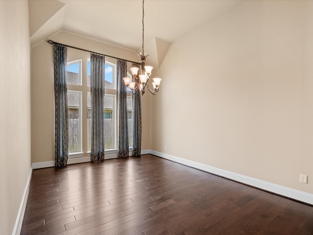 4410 Cobalt Cross Street - Photo 8