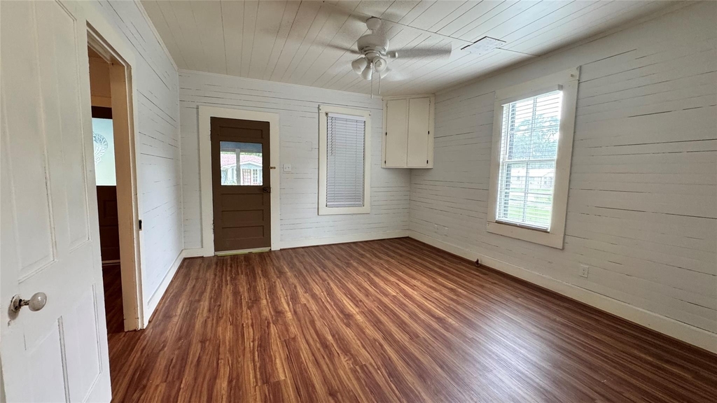 9149 Johns Street - Photo 3