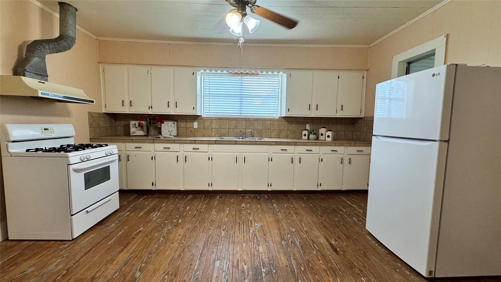 9149 Johns Street - Photo 4