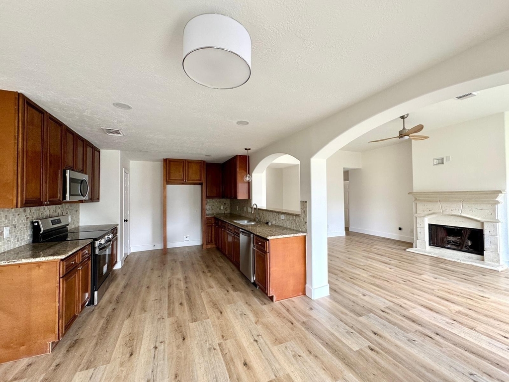 6427 Liberty Valley Drive - Photo 21
