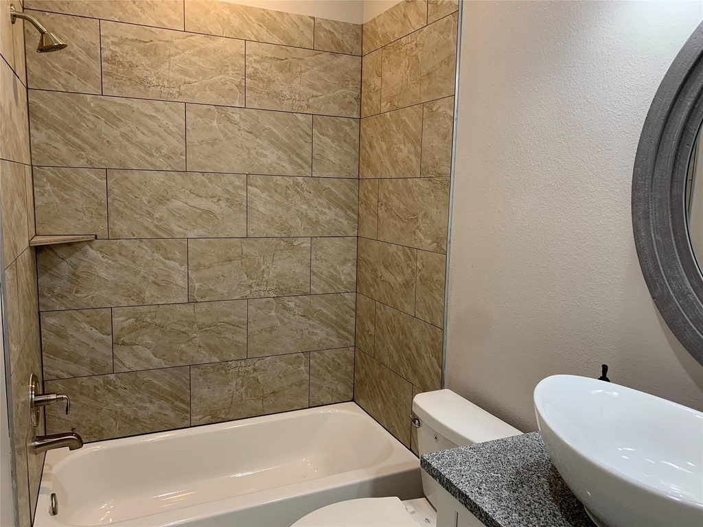 4221 Alvin Street - Photo 6