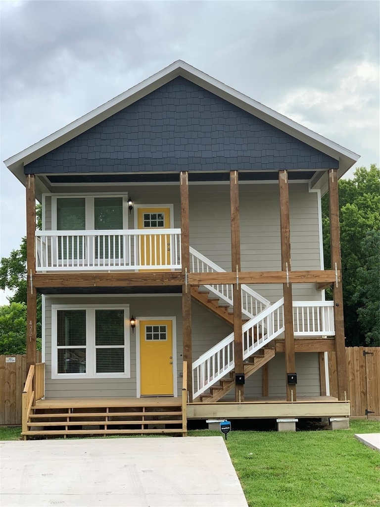 4221 Alvin Street - Photo 0