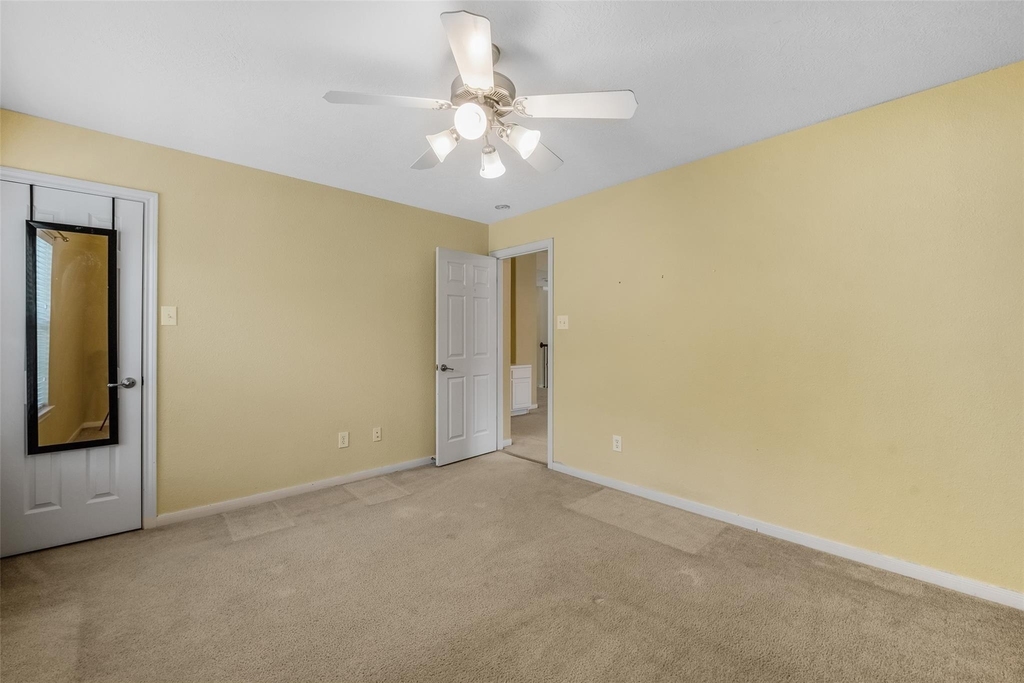 7 Ebony Oaks Place - Photo 34