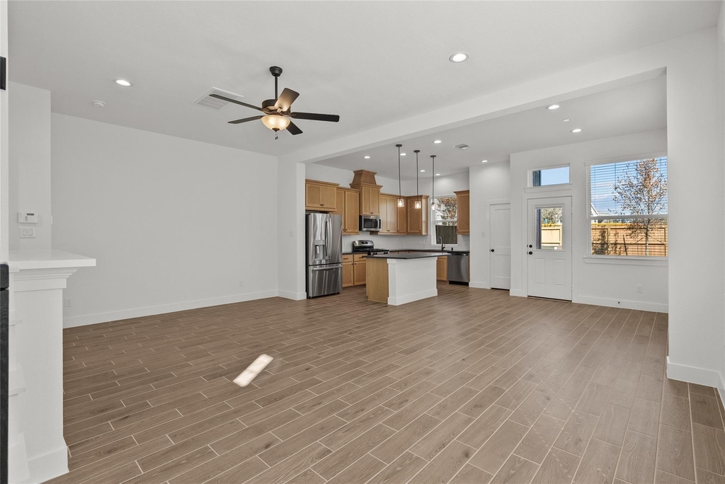 4931 Carranza Court - Photo 11