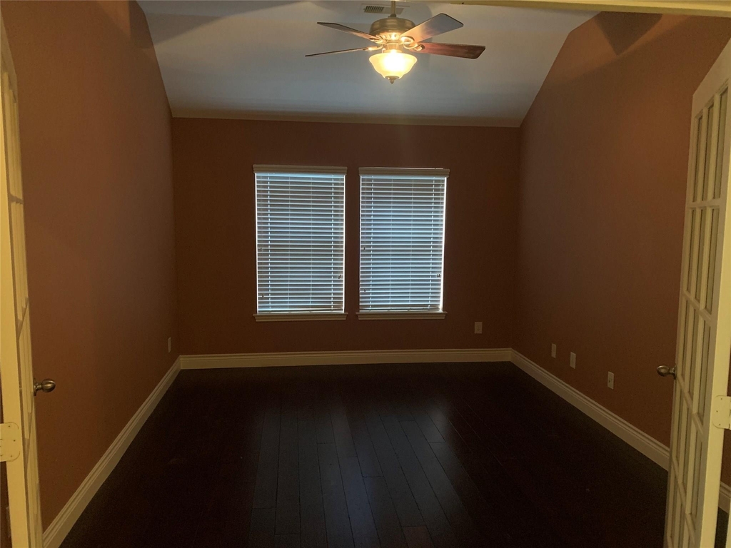 13110 Imperial Shore Drive - Photo 12