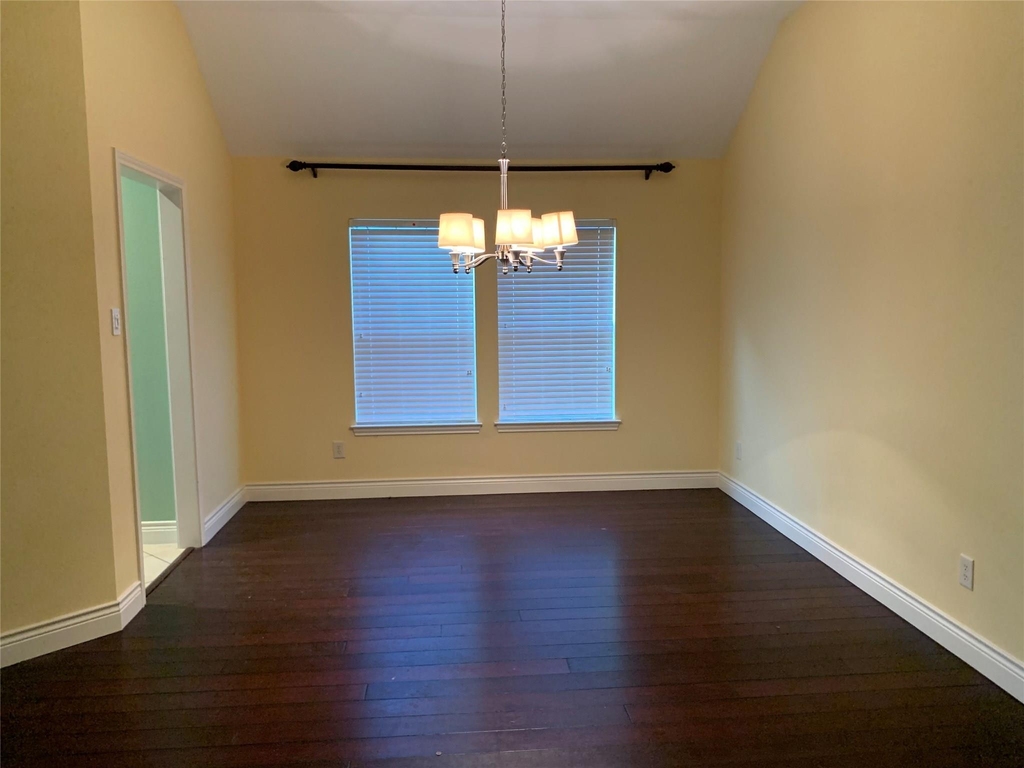 13110 Imperial Shore Drive - Photo 11