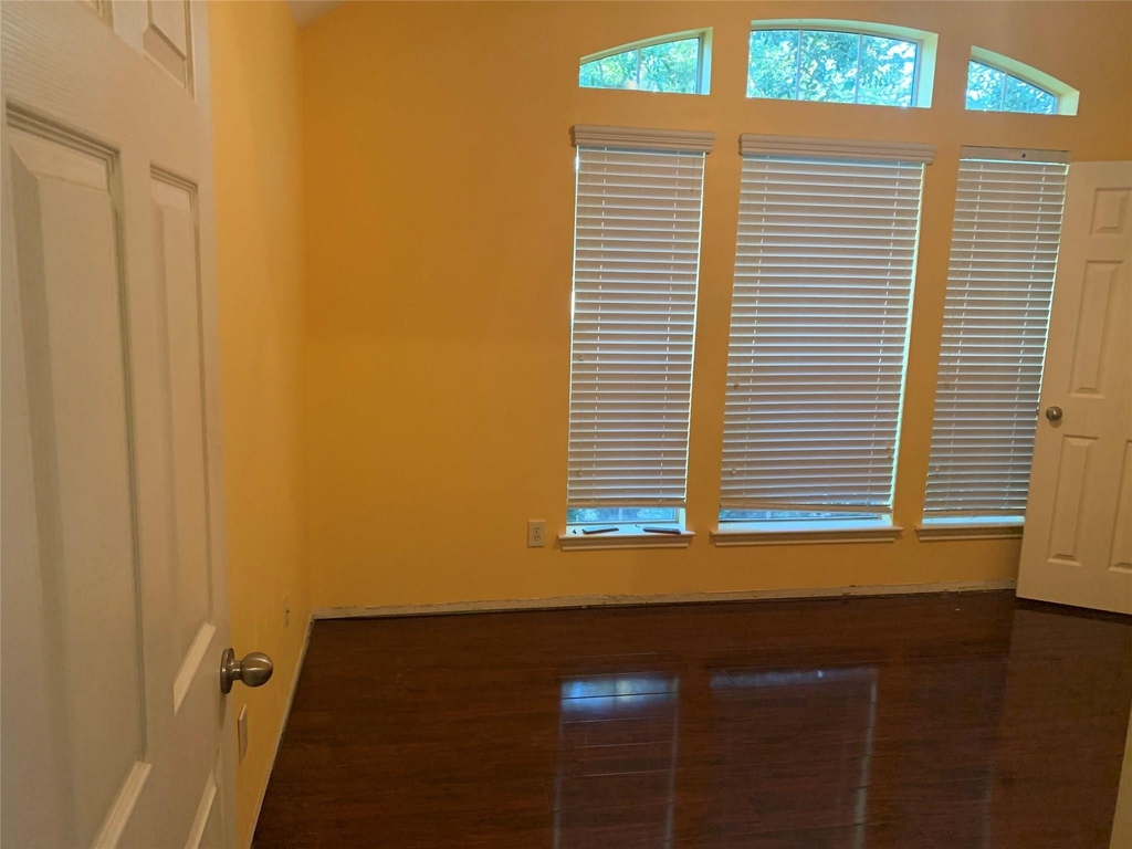 13110 Imperial Shore Drive - Photo 17