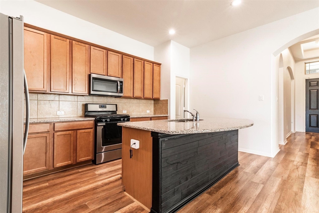 3094 Camden Park Lane - Photo 13