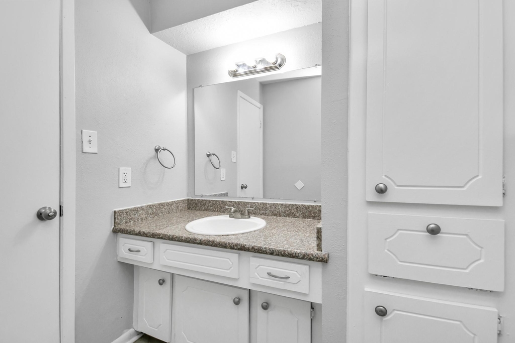 24118 Spring Gum Drive - Photo 34
