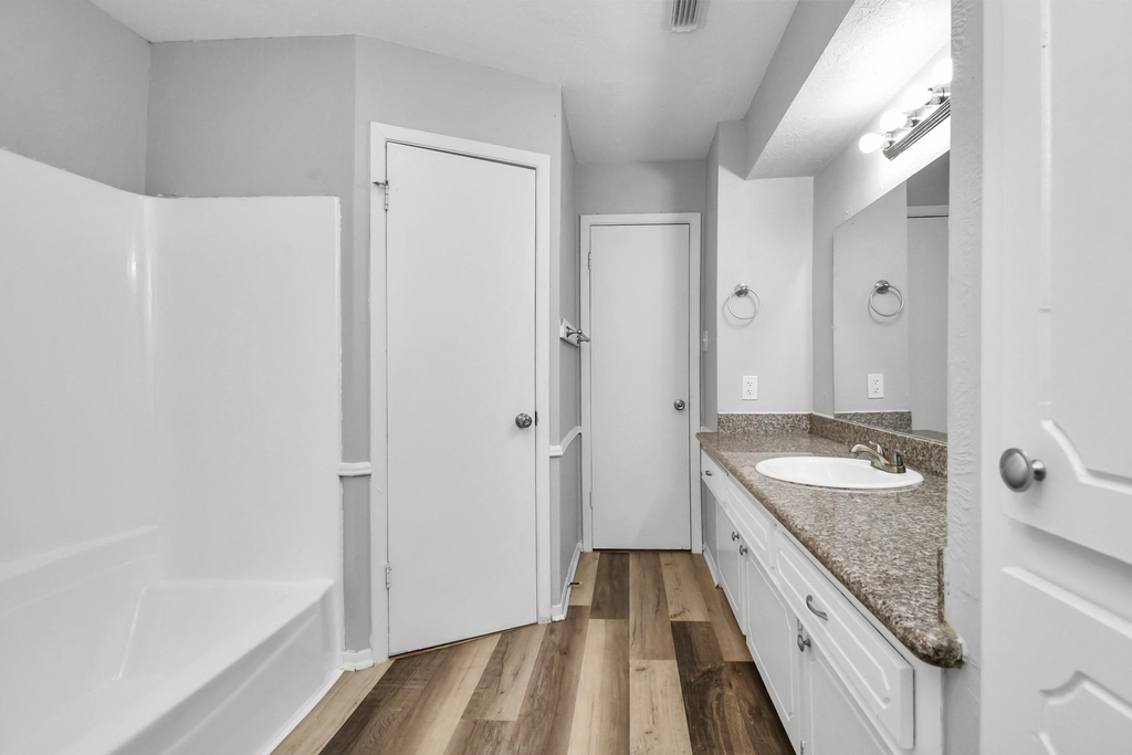 24118 Spring Gum Drive - Photo 22