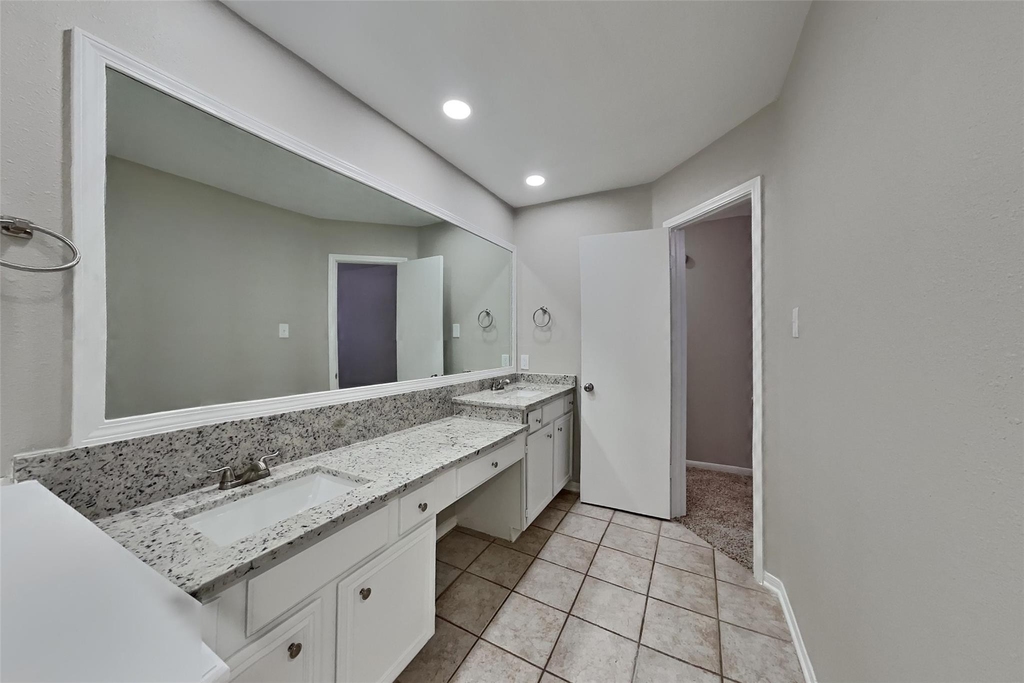 17423 Saxon Drive - Photo 10