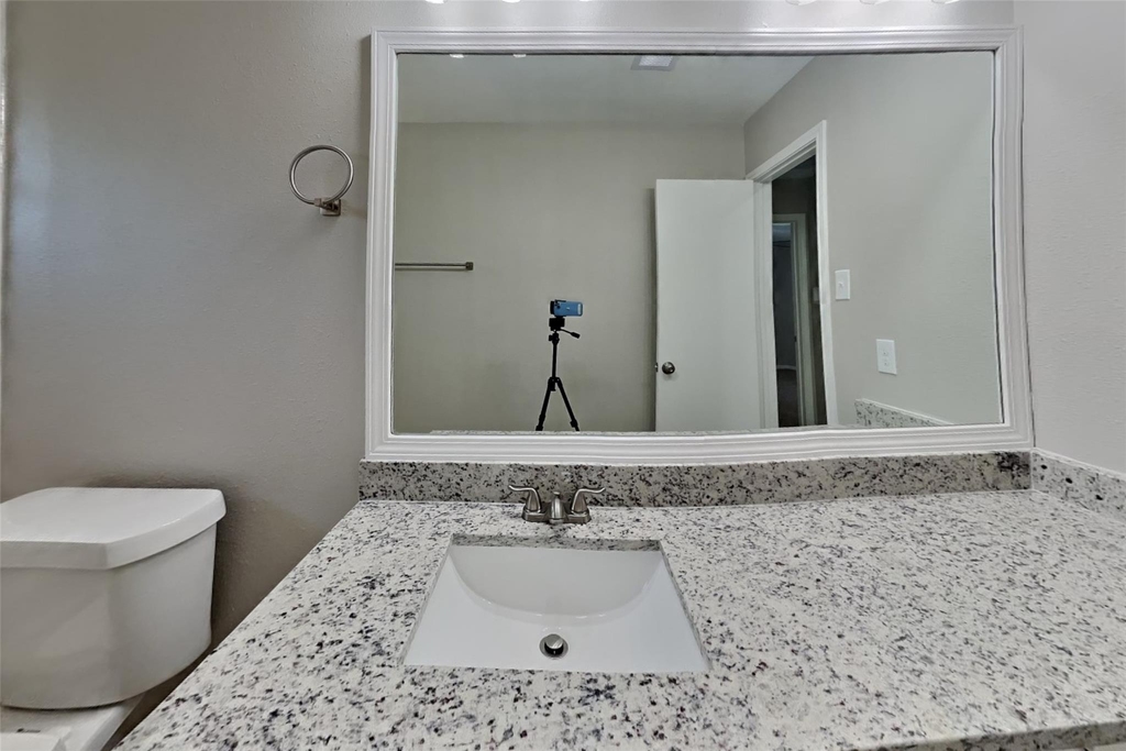 17423 Saxon Drive - Photo 14