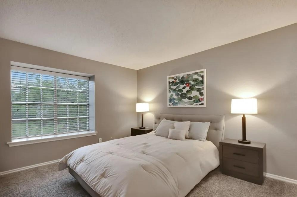 4401 Glenview Court - Photo 0
