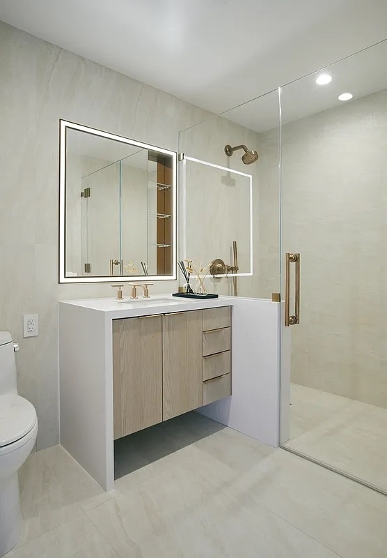 3 Court Square - Photo 6
