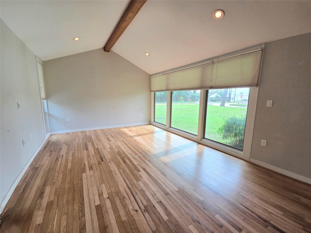 1763 Maux Drive - Photo 15