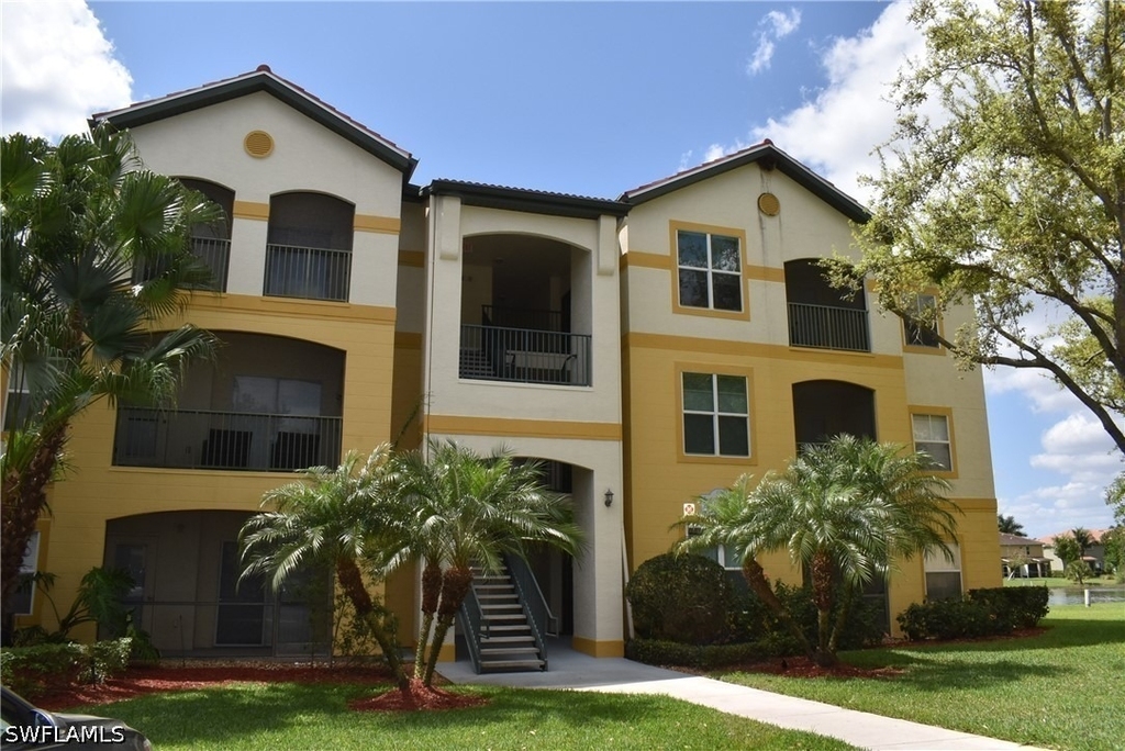 11540 Villa Grand - Photo 0