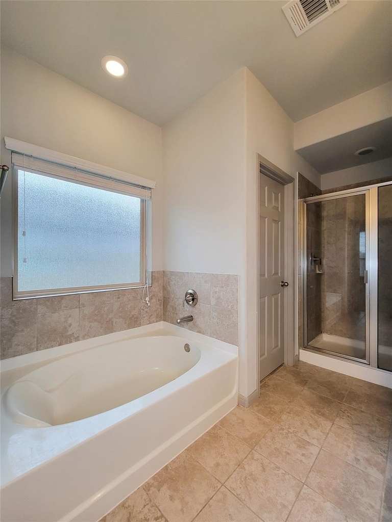 15611 Jackie Robinson - Photo 20