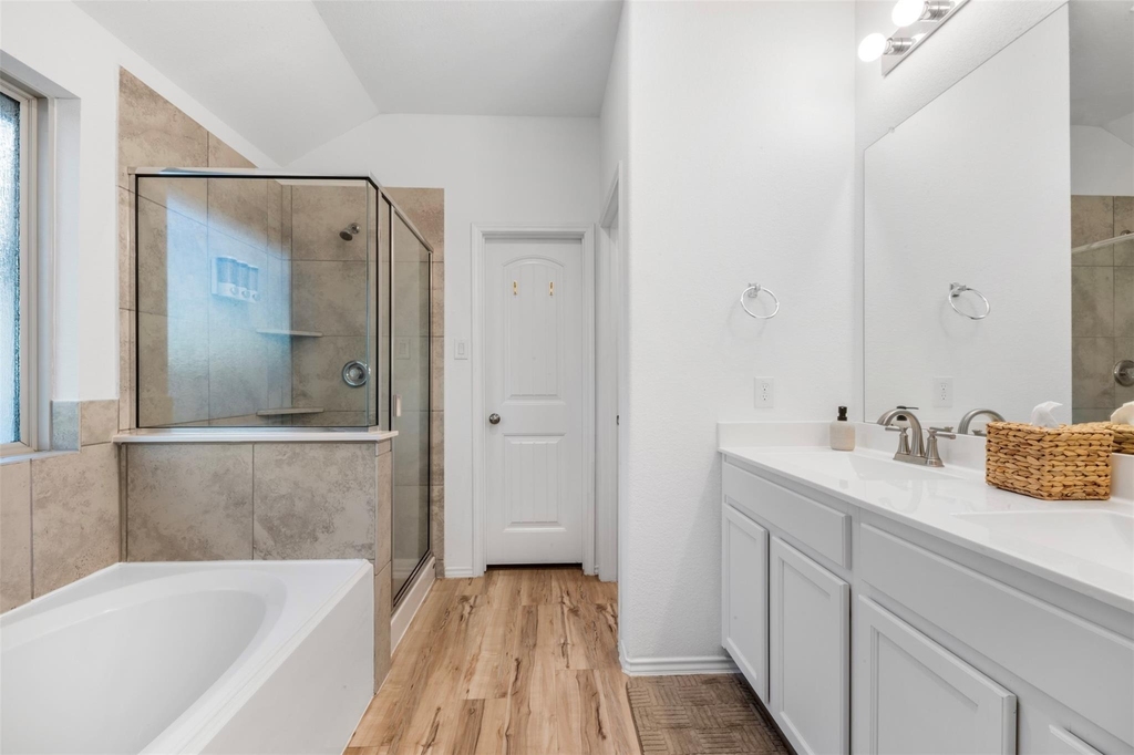 18426 White Stallion Lane - Photo 28