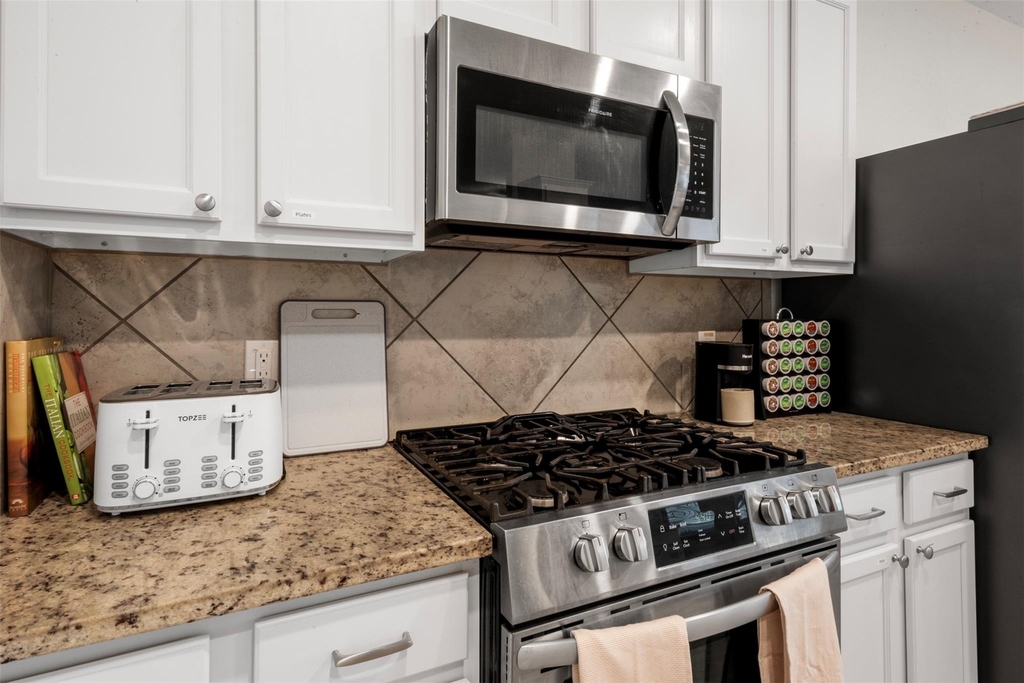 18426 White Stallion Lane - Photo 18