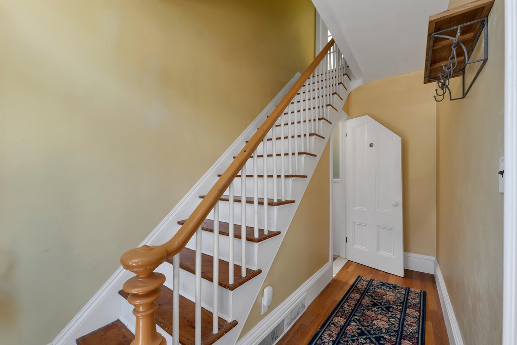 23 Chester - Photo 2