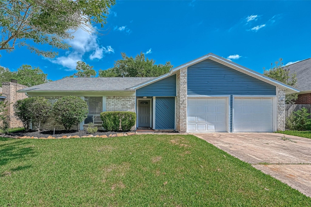 22622 John Rolfe Lane - Photo 0