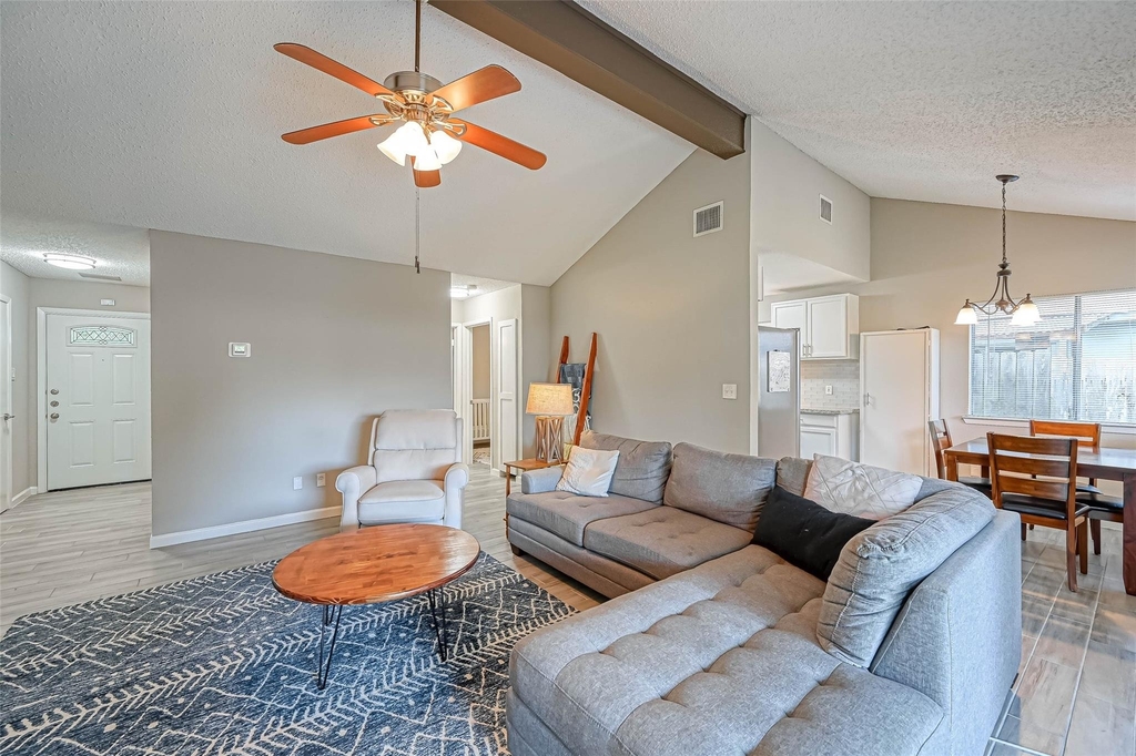 22622 John Rolfe Lane - Photo 4