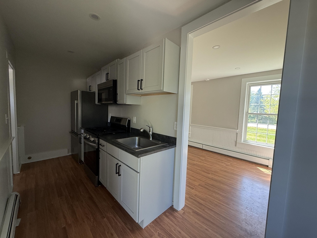 52 Lincoln - Photo 1